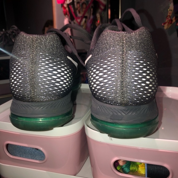 Nike Zoom shoes🤩 - Picture 5 of 7